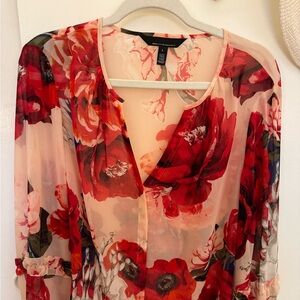 WHBM Pink Floral Ruffle-Sleeve Blouse. Size Large.